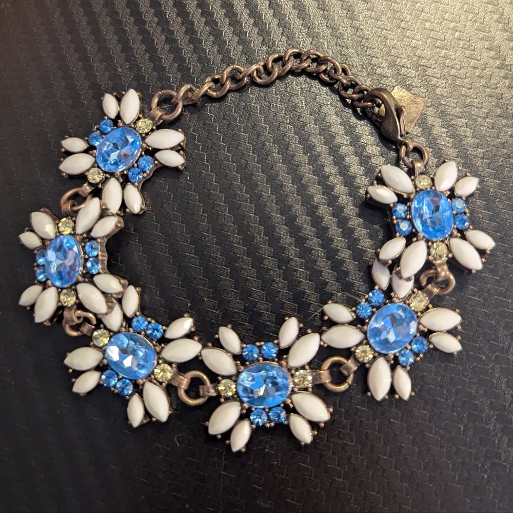 Elegant Blue and White Floral Bracelet